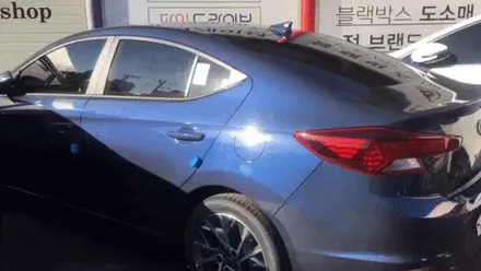 영등포 열차단 썬팅전문/ 2019 아반떼 스타 게이징블루 실사 /  전면+측, 후면시공 (신차검수 가능해요~) / 영등포구 문래동