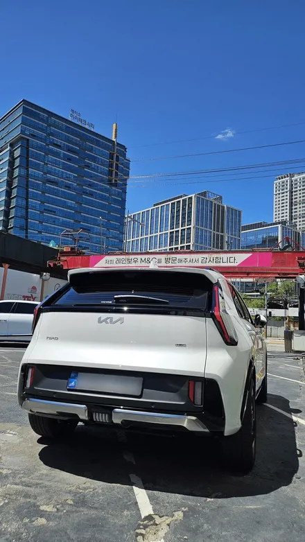 영등포 루마버텍스) 신차 썬팅 작업 꼼꼼하고 확실하게 하여 탈이 나지않게- / 영등포구 문래동
