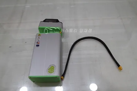 3M썬팅시공전문점에서 보조배터리 에코파워팩23C설치까지 전문가에게 맡겨주세요~ / 서울 서초구