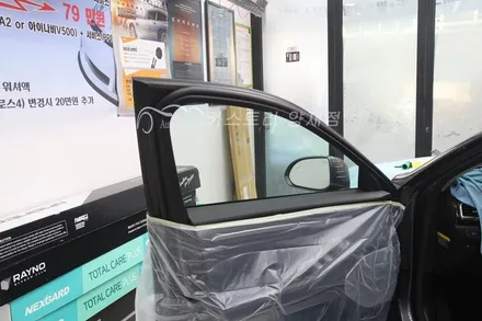 EQ900썬팅시공기 레이노썬팅 뷰게라VG 900V2블랙박스 아이트로닉스아이패스 ITR200 하이패스 장착 / 서울 서초구