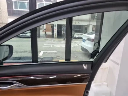 BMW 745Le with 레이노S9 썬팅 하는 목적을 정확히 알아야 한다면 양재 이영민썬팅 / 서울 서초구