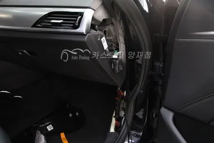 BMW520d 블랙박스 장착  퀀텀2 토르에디션 케넥티드 & 에코파워팩20C장착 블랙박스장착전문점 / 서울 서초구