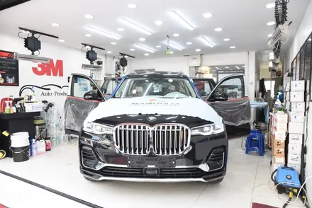 [카스토리] BMW X7 솔라가드 프리미엄 퀀텀 전면 19% 측후면 14% / 서울 서초구