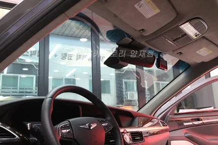 EQ900썬팅시공기 레이노썬팅 뷰게라VG 900V2블랙박스 아이트로닉스아이패스 ITR200 하이패스 장착 / 서울 서초구