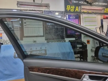 현대 제네시스g80 with 로얄시리즈701 반사필름은 고가의 브랜드가 좋을까? 정답은 서초 이영민썬팅 / 서울 서초구