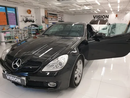 서초동 벤츠 SLK350 썬팅 재시공 │ 2010년식 블랙 차량 70% 연한 농도 비전S 시공 후기 / 서울 서초구