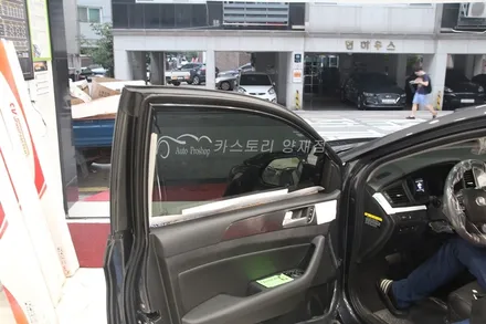양재동카스토리 쏘나타 뉴라이즈 하이브리드 썬팅 시공기 쏘나타레이노썬팅 / 서울 서초구