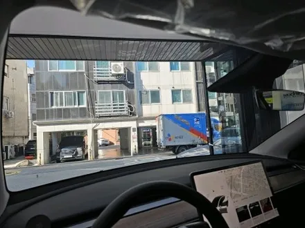 테슬라Y with 레이노S9 썬팅농도 도대체가 모르겠다면 양재 이영민썬팅 썬팅의민족은 요기요 / 서울 서초구