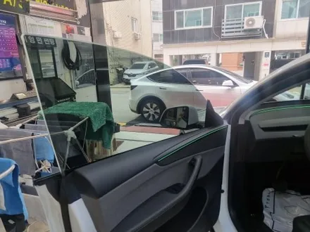 강남 테슬라Y 주니퍼 하버캠프 세라믹본드 썬팅 이벤트 성행중 / 서울 서초구