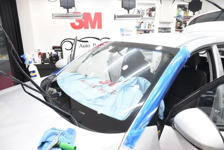 [카스토리] 투싼 3M CM 전면 30% 측면 15% 시공기 필름 제거 / 서울 서초구