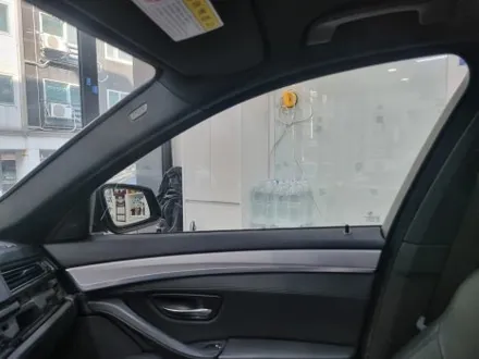 BMW535D with 로얄시리즈101 중고차 꼼꼼한 필름제거가 고품질의 썬팅을 만든다. 썬팅의 민족은 서초 이영민썬팅 요기요 / 서울 서초구