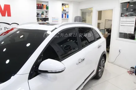 레이노썬팅 팬텀시리즈 S9 기아니로신차패키지 블랙박스 아이트로닉스 아이패스 블랙 ITB-7000FHD / 서울 서초구