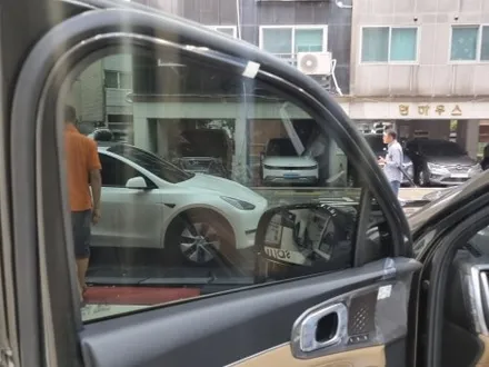 서초 쏘렌토 하버캠프 세라믹본드 썬팅으로 완벽한 프라이버시 확보 / 서울 서초구