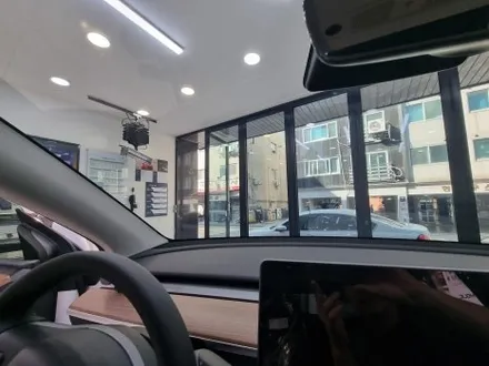 테슬라Y with 레이노S9 썬팅농도 도대체가 모르겠다면 양재 이영민썬팅 썬팅의민족은 요기요 / 서울 서초구
