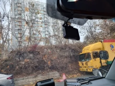 기아 봉고 with 레이노S9 흐린날씨 전면썬팅 / 시인성 날씨맑음 트럭전용 지넷 블랙박스 설치도 썬팅의 민족 양재 이영민썬팅에서 / 서울 서초구