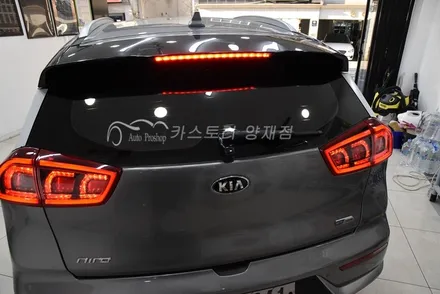 니로썬팅 레이노크로마 R7 썬팅 블랙박스장착 아이나비 QXD1500 / 서울 서초구
