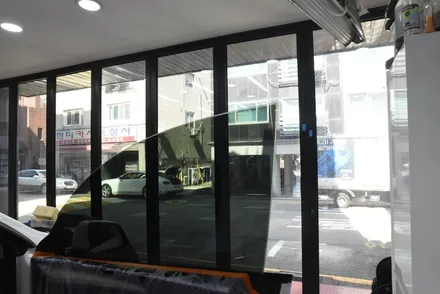 테슬라 Y 레이노 S9 양재동썬팅 / 도어엣지PPF 선선해 지는 날씨에도 이영민썬팅/썬팅의 민족 양재동 썬팅은 요기요~! / 서울 서초구