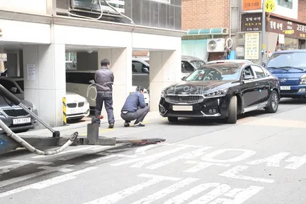 K7썬팅 시공기 신차패키지 시공 탁송예약 후 레이노썬팅 뷰게라블랙박스장착 PPF 유리막코팅 서비스까지~ / 서울 서초구