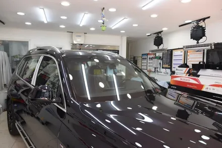 [카스토리] BMW X7 솔라가드 프리미엄 퀀텀 전면 19% 측후면 14% / 서울 서초구