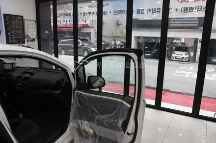 스파크썬팅시공기 스파크레이노썬팅 스파크측면썬팅 스파크후면썬팅 레이노S5 레이노썬팅 잘하는곳 / 서울 서초구