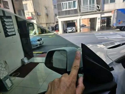 테슬라Y with 레이노S9 썬팅농도 도대체가 모르겠다면 양재 이영민썬팅 썬팅의민족은 요기요 / 서울 서초구