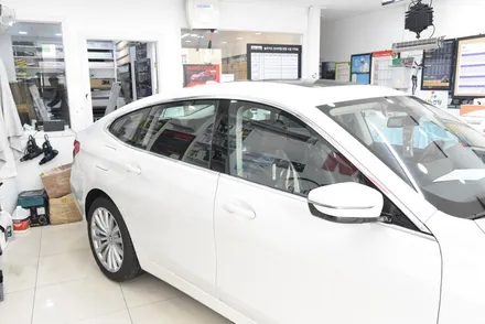 [카스토리] BMW 630i GT 솔라가드 프리미엄 퀀텀 전면 28% / 서울 서초구