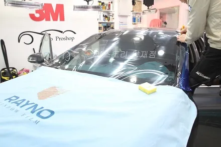EQ900썬팅시공기 레이노썬팅 뷰게라VG 900V2블랙박스 아이트로닉스아이패스 ITR200 하이패스 장착 / 서울 서초구