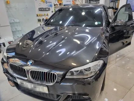 BMW535D with 로얄시리즈101 중고차 꼼꼼한 필름제거가 고품질의 썬팅을 만든다. 썬팅의 민족은 서초 이영민썬팅 요기요 / 서울 서초구