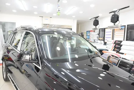 [카스토리] BMW X7 솔라가드 프리미엄 퀀텀 전면 + 파노라마썬루프 28% 측후면 8% / 서울 서초구