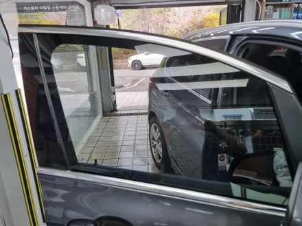 BMW 2시리즈 액티브투어러 with 로얄시리즈101 유럽감성 물씬 풍기는 RV차에 어울리는 필름지 / 서울 서초구