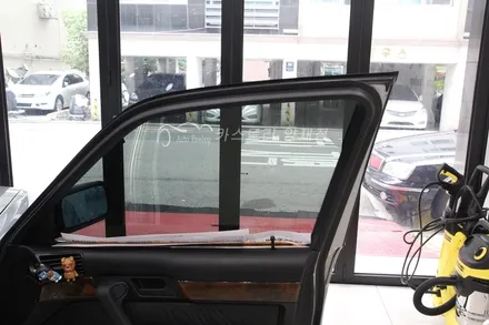 BMW썬팅시공 BMW525i레이노썬팅으로 재시공하다! / 서울 서초구
