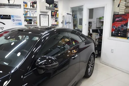 [카스토리] 메르세데스 벤츠 E53 AMG 윈코스 C90 전면+썬루프 30% 윈코스 C901열+2열+후면 10% / 서울 서초구
