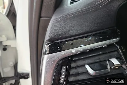 BMW530i 하이그로시 타입 실내내장제 스크래치방지 실내PPF / 화성시 동탄 반송동