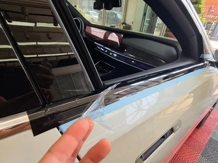 동탄 랩핑, 크롬죽이기 시공 아직도 망설이고 계신가요? 고광택 필름이 정답일 텐데요. / 화성시 동탄 반송동