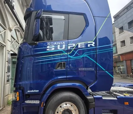 스카니아 560S PPF. \'일\'에만 집중할 수 있는 편안함을 새겨드립니다. 평택 동탄 오산 안성 화물차 PPF. / 화성시 동탄 반송동