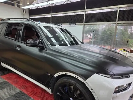 화성 랩핑, BMW X7 사틴 블랙! 올블랙이어도 무광이면 확실히 다릅니다. / 화성시 동탄 반송동