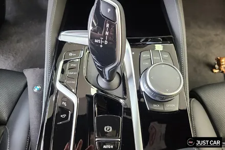 BMW530i 하이그로시 타입 실내내장제 스크래치방지 실내PPF / 화성시 동탄 반송동