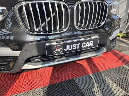 동탄 랩핑, 부담스러운 은빛 크롬을 가려 스포티한 분위기 완성. BMW X3 크롬죽이기. / 화성시 동탄 반송동