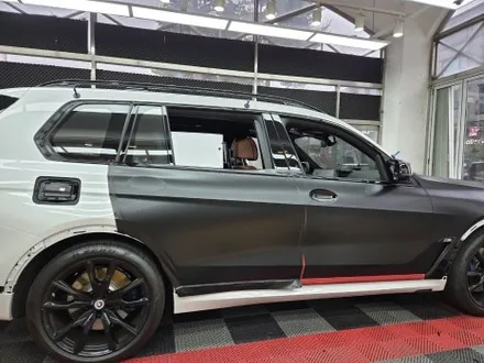 화성 랩핑, BMW X7 사틴 블랙! 올블랙이어도 무광이면 확실히 다릅니다. / 화성시 동탄 반송동