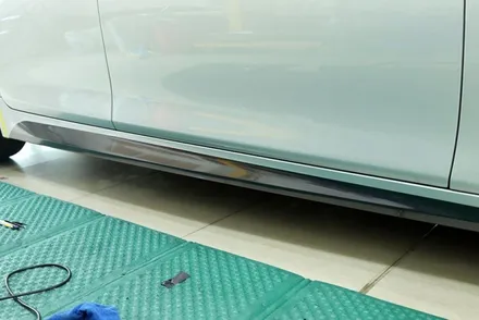 대구 bmw f10 사이드 데칼 시공 / 카앤맨 / 대구 북구 검단동