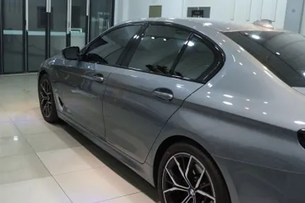 BMW 5시리즈 크롬 죽이기 / 윈도 몰딩 / 에어 브리더 / 그릴 교체 시공 / 대구 카앤맨 / 대구 북구 검단동