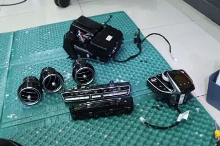 벤츠 GLC 센터패시아 랩핑(블랙 브러시) / 방향제 자국 커버 / 대구 카앤맨 / 대구 북구 검단동