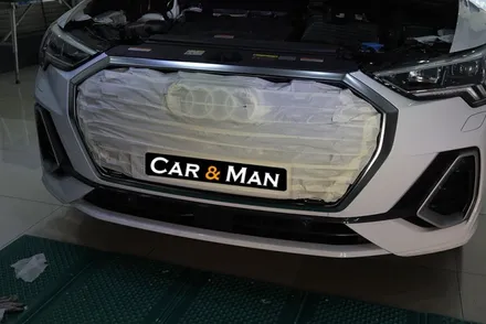 아우디 Q3 크롬 죽이기 랩핑 / 그릴 에어 덕트 사이드미러 블랙 유광 / 대구 카앤맨 / 대구 북구 검단동