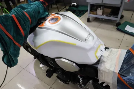 혼다 CB1000R 연료탱크 무광 ppf 시공 / 대구 카앤맨 / 대구 북구 검단동