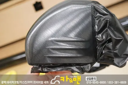 대구 벤츠 GLC 220d 사이드미러 부분랩핑(블랙 브러쉬) /카앤맨 / 대구 북구 검단동