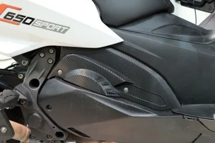 오토바이 바이크 랩핑 BMW C650 카본 필름 부분 시공 대구 카앤맨 / 대구 북구 검단동