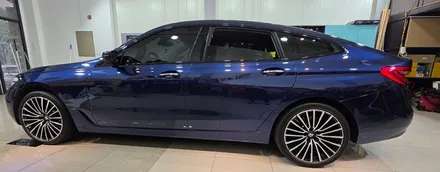 자동차 래핑 BMW 6GT 윈도우 몰딩 블랙 유광 시공 / 대구 북구 검단동