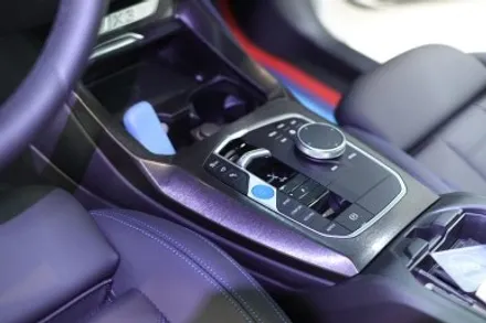 BMW ix3 기어패널 블랙 브러시 랩핑 시공 / 대구 카앤맨 / 대구 북구 검단동
