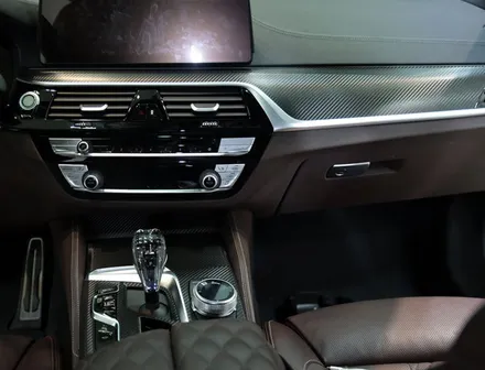 실내랩핑 bmw 550i 블랙 카본 시공 후기 / 대구 북구 검단동