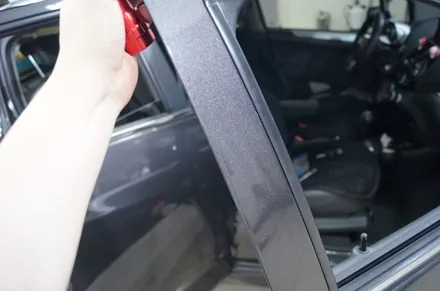 대구 스파크 b필러 부분랩핑(블랙 무광) 시공 카앤맨 / 대구 북구 검단동